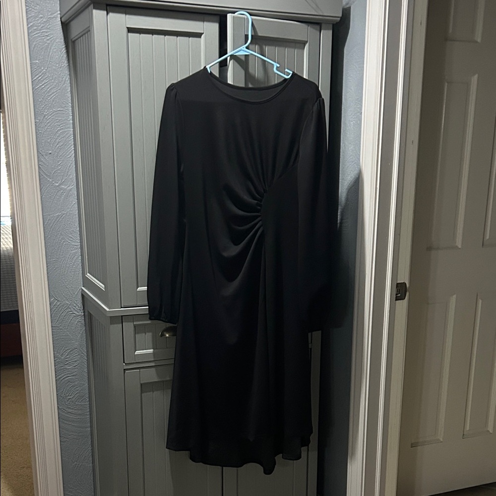 Chic Black Long Sleeve Dress